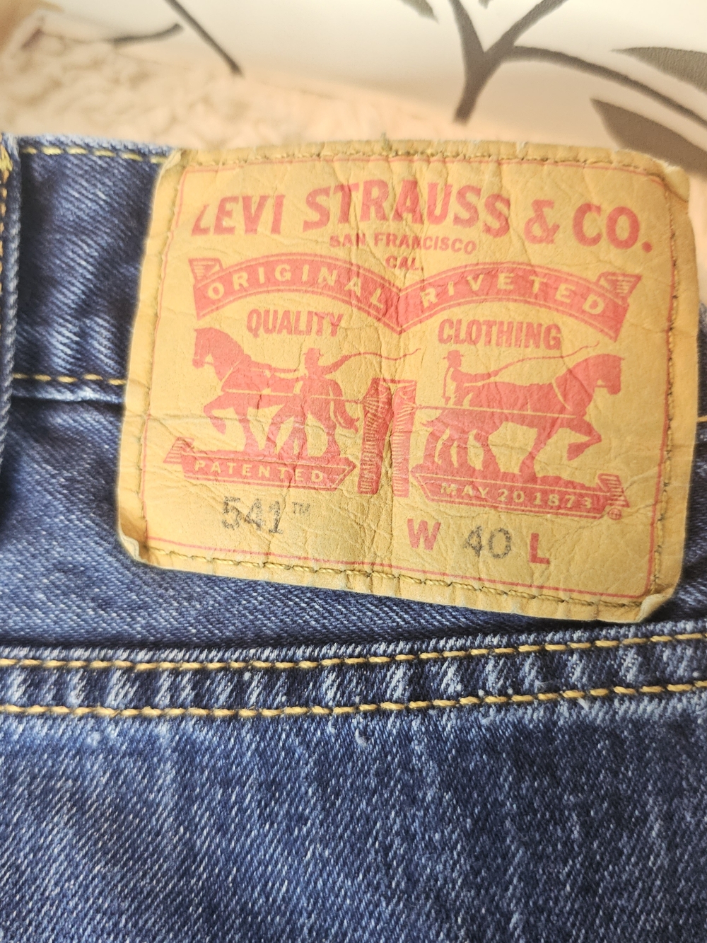 Levi's Men's Blue Relaxed Fit 541 Jean Shorts Size 40